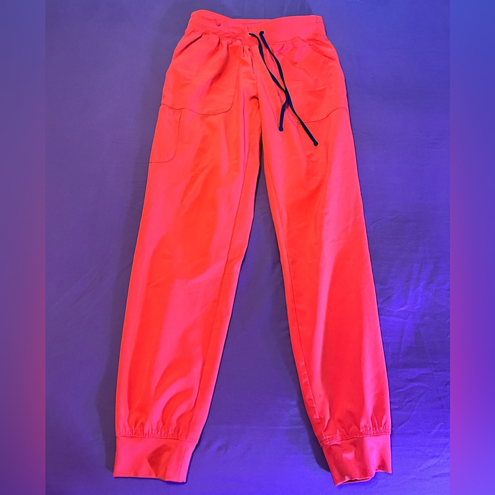 Maevn Hot Pink XS Jogger Scrub Bottoms